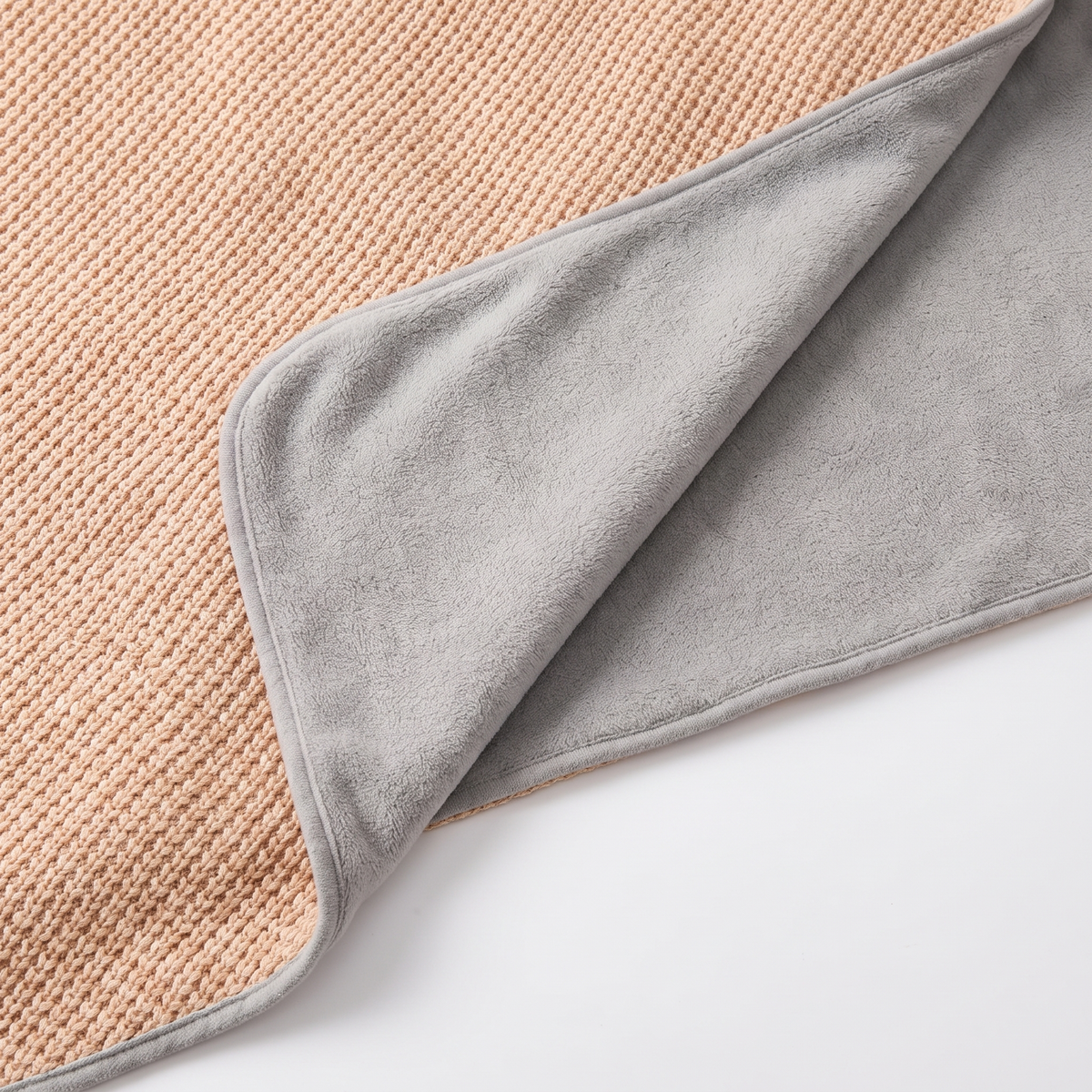 CozyEmber shawl knit exterior and grey fleece lining